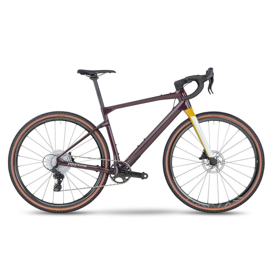 BMC URS 01 THREE - Tg M